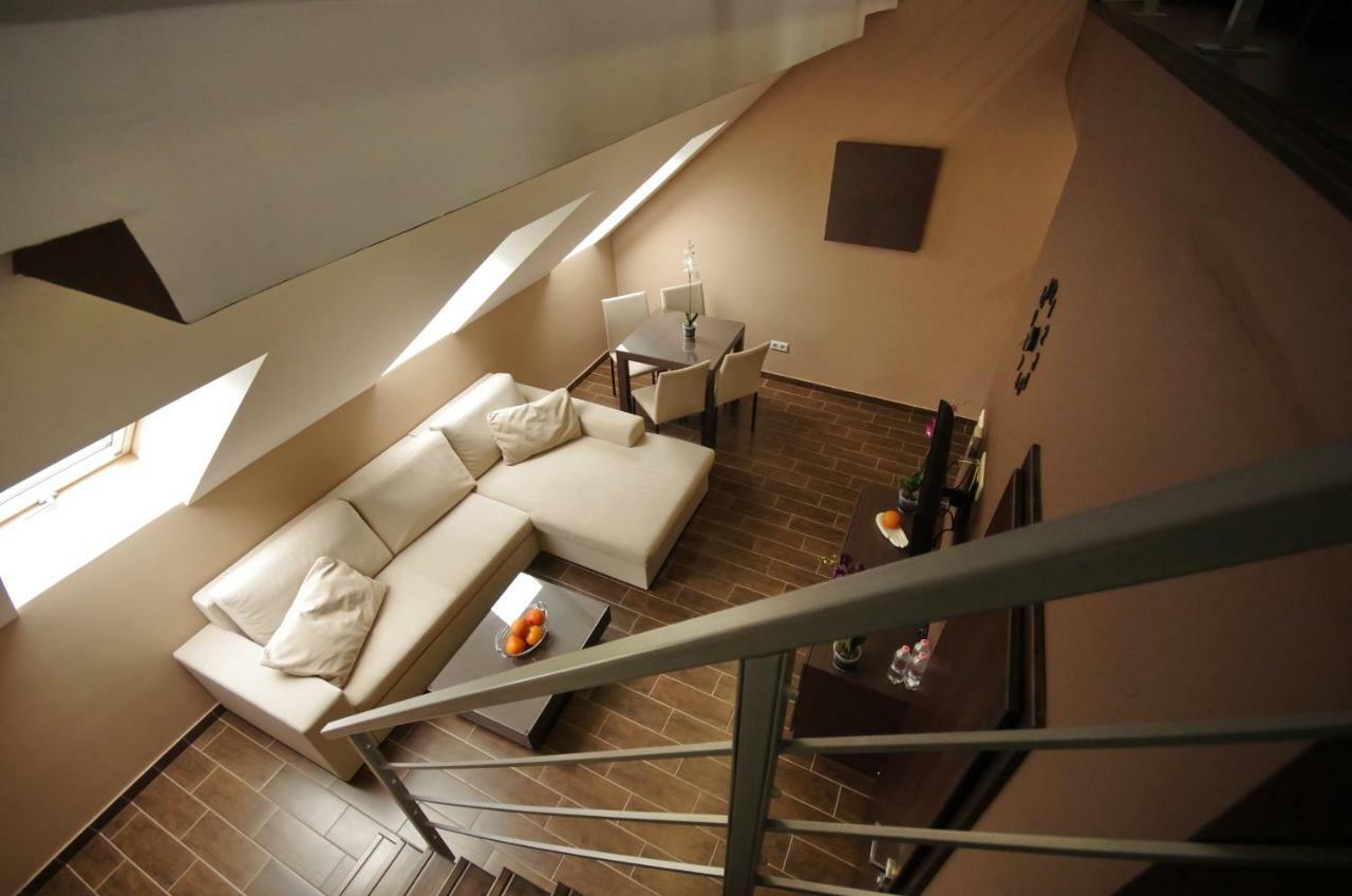Royal Residence Apartments ギュラ エクステリア 写真